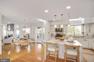 14514 Flag Staff Ct, Centreville, VA 20121 - Photo 25