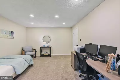 14514 Flag Staff Ct, Centreville, VA 20121 - Photo 51