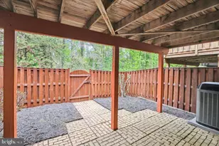 7405 Dunnington Pl, Alexandria, VA 22315 - Photo 51