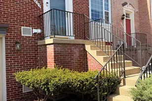 7405 Dunnington Pl, Alexandria, VA 22315 - Photo 3