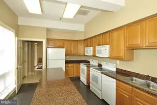 7405 Dunnington Pl, Alexandria, VA 22315 - Photo 67