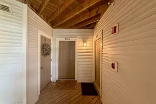 12481 Hayes Ct, Fairfax, VA 22033 - Photo 3