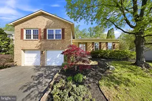6443 Battle Rock Dr, Clifton, VA 20124 - Photo 1