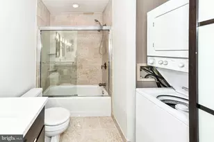 2954 Yarling Ct, Falls Church, VA 22042 - Photo 13