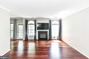 2954 Yarling Ct, Falls Church, VA 22042 - Photo 5
