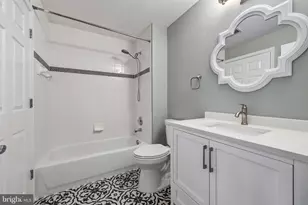 11508 Sperrin Cir, Fairfax, VA 22030 - Photo 23