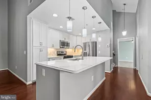 11508 Sperrin Cir, Fairfax, VA 22030 - Photo 9
