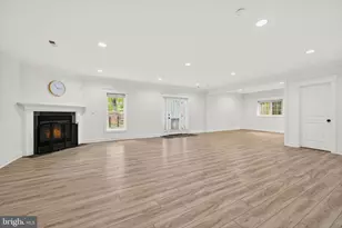 2134 Haycock Rd, Falls Church, VA 22043 - Photo 33