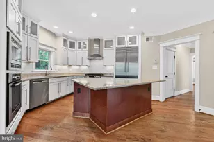 2134 Haycock Rd, Falls Church, VA 22043 - Photo 15