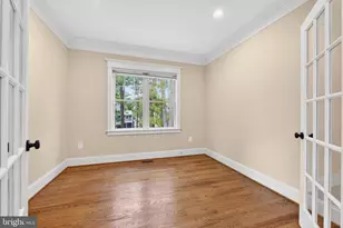 2134 Haycock Rd, Falls Church, VA 22043 - Photo 9