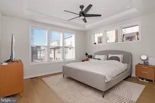 14301 Beckett Glen Cir, Chantilly, VA 20151 - Photo 19