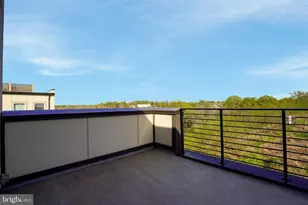 14301 Beckett Glen Cir, Chantilly, VA 20151 - Photo 33