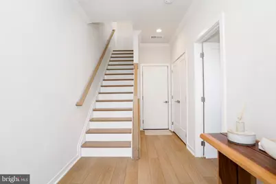 14301 Beckett Glen Circle, Chantilly, VA 20151 - Photo 7