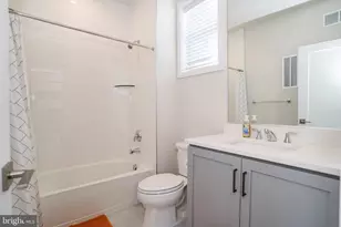 14301 Beckett Glen Cir, Chantilly, VA 20151 - Photo 25