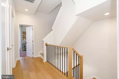 14301 Beckett Glen Circle, Chantilly, VA 20151 - Photo 17