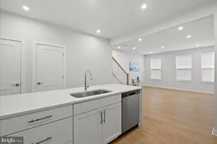 4128 Legato Rd, Fairfax, VA 22033 - Photo 7