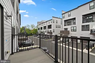 4128 Legato Rd, Fairfax, VA 22033 - Photo 25