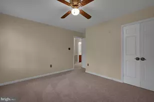 7706 Lakeloft Ct, Fairfax Station, VA 22039 - Photo 25
