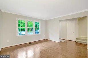 6402 Seven Oaks Ct, Falls Church, VA 22042 - Photo 5
