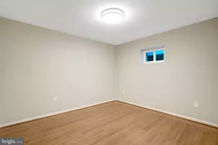 6402 Seven Oaks Ct, Falls Church, VA 22042 - Photo 33