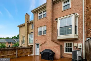 6402 Seven Oaks Ct, Falls Church, VA 22042 - Photo 43