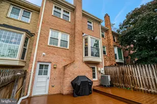 6402 Seven Oaks Ct, Falls Church, VA 22042 - Photo 41