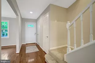 6402 Seven Oaks Ct, Falls Church, VA 22042 - Photo 17