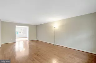 6402 Seven Oaks Ct, Falls Church, VA 22042 - Photo 7