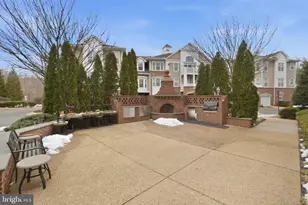 7871 Rolling Woods Ct, Springfield, VA 22152 - Photo 35