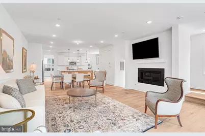 4975 Longmire Way, Chantilly, VA 20151 - Photo 9