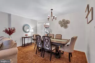 9009 Sweet Birch Ct, Springfield, VA 22152 - Photo 7