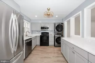 14553 Golden Oak Rd, Centreville, VA 20121 - Photo 15