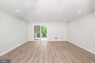 14553 Golden Oak Rd, Centreville, VA 20121 - Photo 5