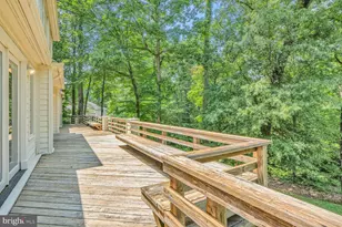 926 Saigon Rd, McLean, VA 22102 - Photo 19