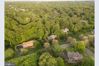 2487 Oakton Hills Drive, Oakton, VA 22124 - Photo 7