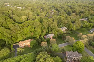 2487 Oakton Hills Dr, Oakton, VA 22124 - Photo 7