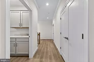 606 Meadow Ln SW, Vienna, VA 22180 - Photo 57