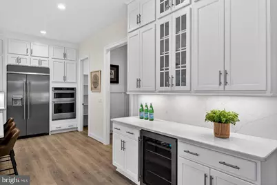 606 Meadow Lane SW, Vienna, VA 22180 - Photo 27