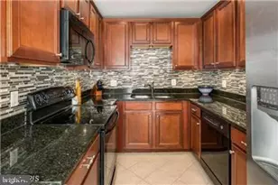 6659 Jefferson Ave, Falls Church, VA 22042 - Photo 3