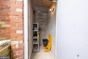 5919 First Lndg Wy, Burke, VA 22015 - Photo 3