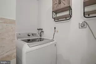 8621 Kenosha Ct, Lorton, VA 22079 - Photo 19
