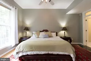 2403 Shreve Hill Rd, Dunn Loring, VA 22027 - Photo 5