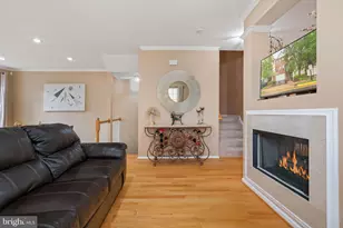6737 Applemint Ln, Alexandria, VA 22310 - Photo 13