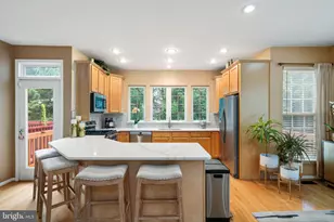 6737 Applemint Ln, Alexandria, VA 22310 - Photo 7