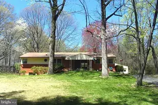 5440 Summit St, Centreville, VA 20120 - Photo 1