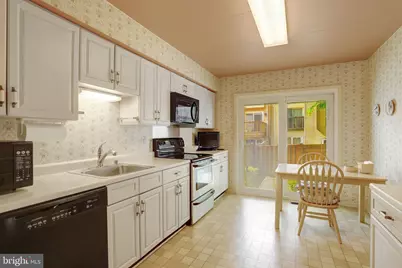 6571 Bermuda Green Court, Alexandria, VA 22312 - Photo 7