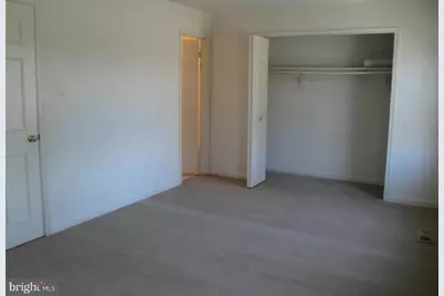 8029 Edinburgh Drive, Springfield, VA 22153 - Photo 17