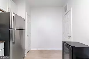 4210 Mozart Brigade Ln, Fairfax, VA 22030 - Photo 9