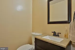 5306 Sandyford St, Alexandria, VA 22315 - Photo 29