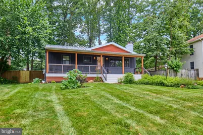 915 Desale Street SW, Vienna, VA 22180 - Photo 3